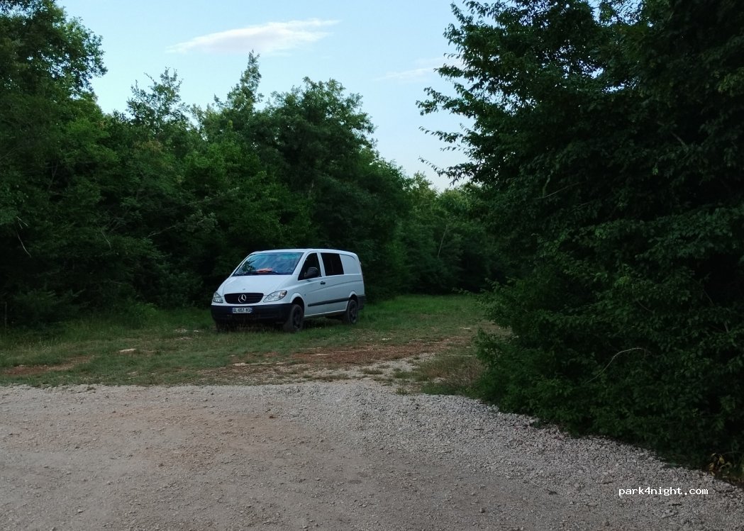 (52210) Rovinjsko Selo - Unnamed Road — foto 4
