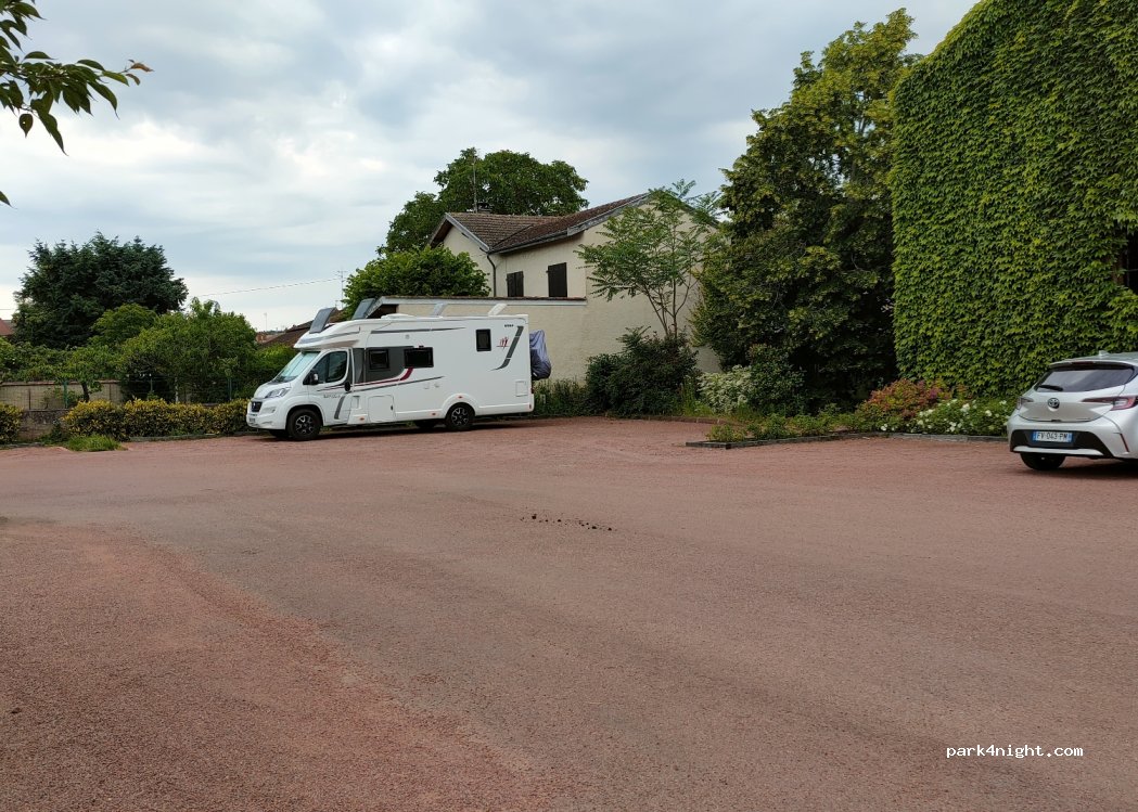 (42720) Pouilly-Sous-Charlieu - 115 Rue de Verdun — foto 3