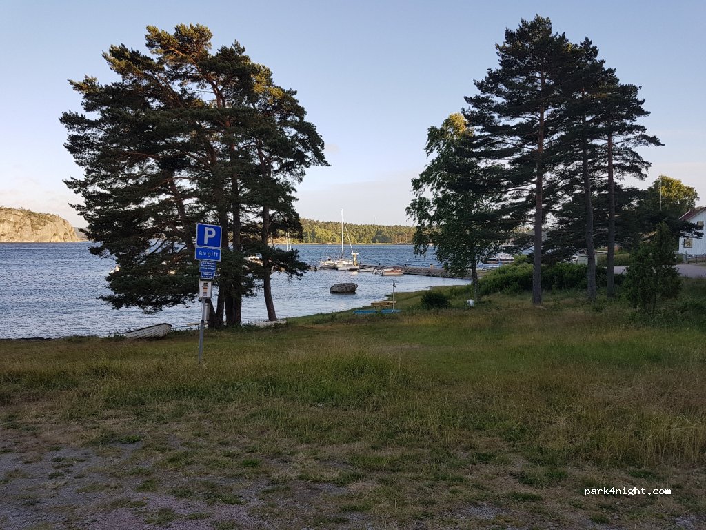 (451 96) Uddevalla - 256 RÖRBÄCK — foto 2