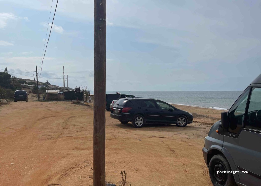 (21810) Palos de la Frontera - 168B Avenida Conquistadores — foto