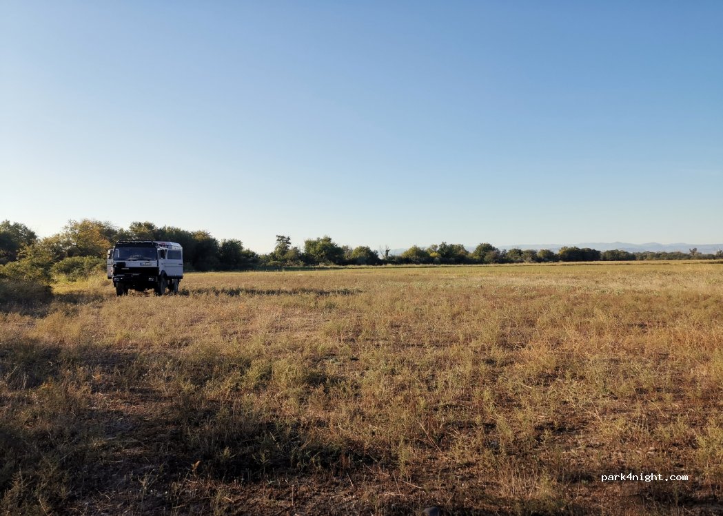 (F2CM+FQ) Rustavi - Unnamed Road — foto