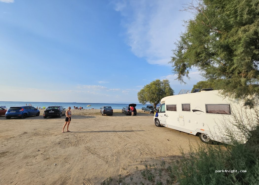 (570 19) Nei Epivates - 285 Pavlou Kountouriotou — foto 3