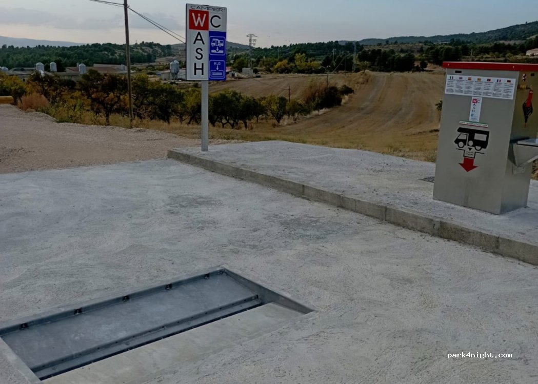 Área de autocaravanas Cañada de verich — foto