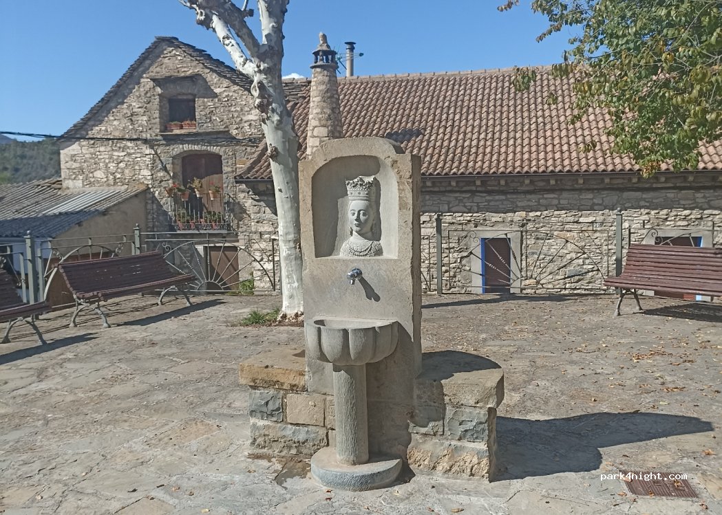 (22610) Yebra de Basa - 4 Plaza Santa Orosia — foto