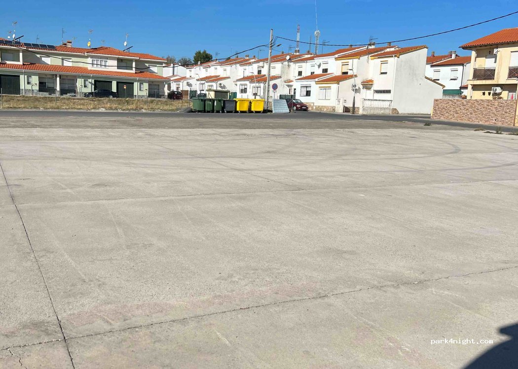 (10310) Talayuela - 39 Calle Príncipe Felipe — foto 2
