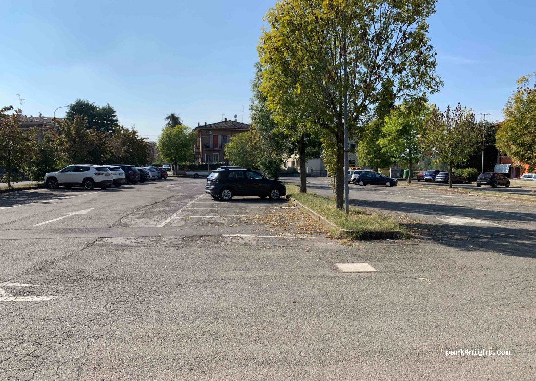 (40050) Castelletto - 121 Via Isola — foto