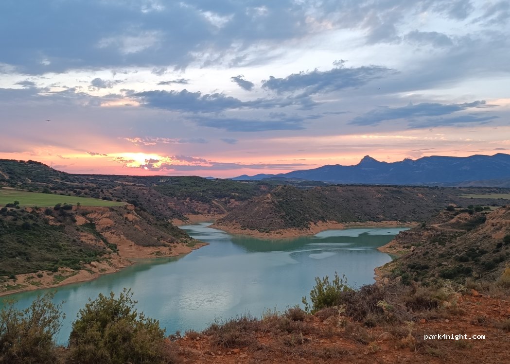 (22195) Fornillos - Unnamed Road — foto 2