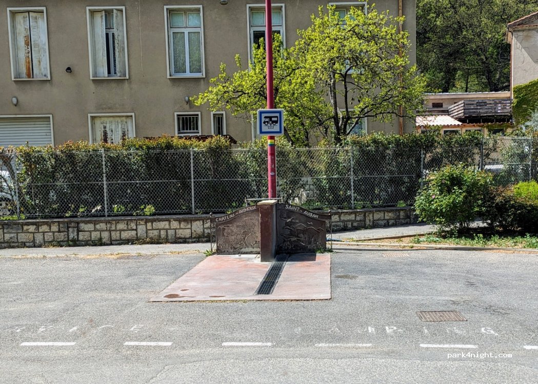 (04160) Château-Arnoux-Saint-Auban - 1B Avenue de Parc — foto 2