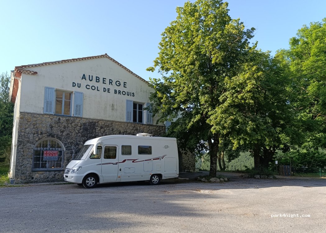 (06540) Breil-sur-Roya - 8751 Route du Col de Brouis — foto 3