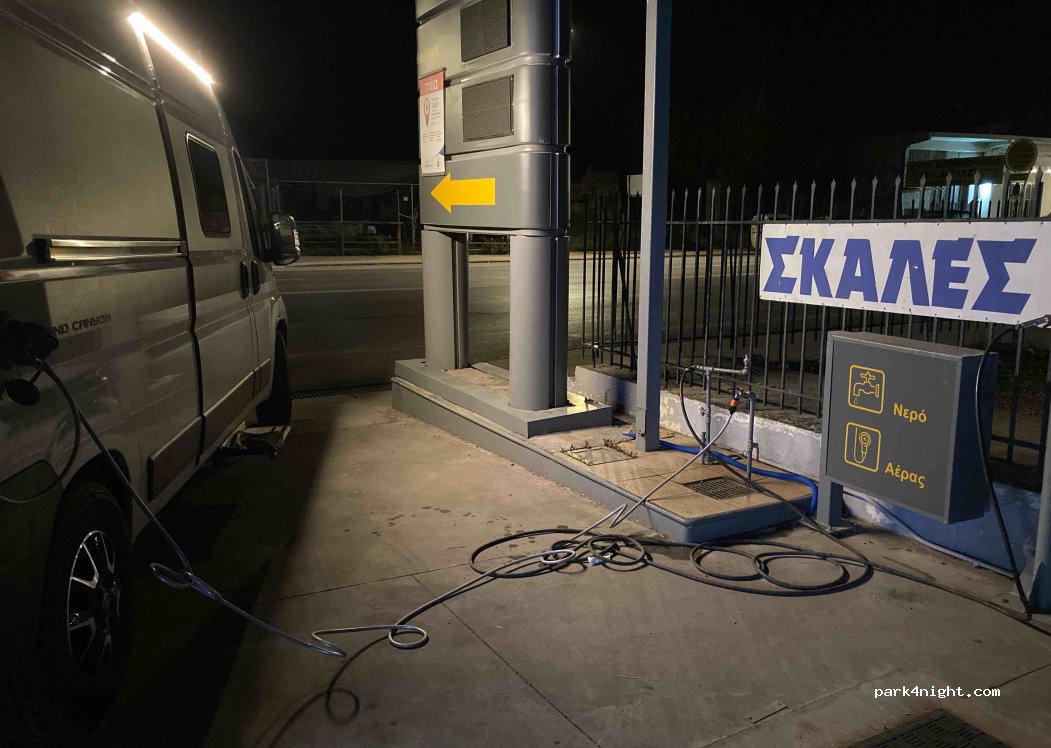 (241 00) Asprochoma - 120 Ethniki Odos Tripoleos Kalamatas — foto 2