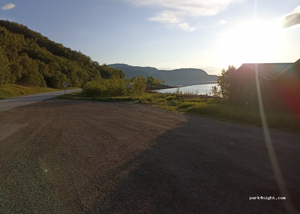 (8250) Setså - 2 E6 — foto