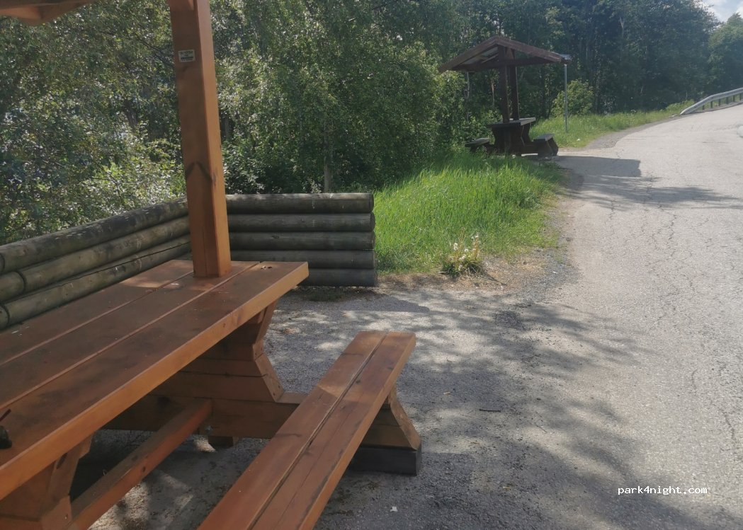 (870 32) Ullånger - E4 — foto