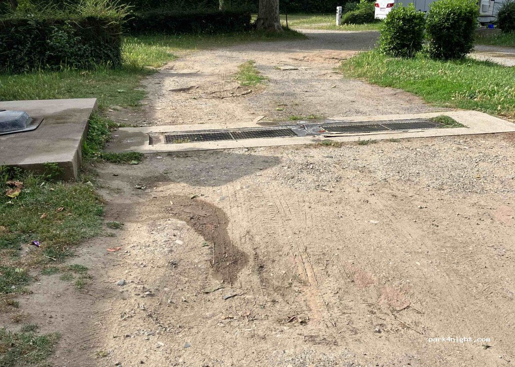 (26600) La Roche-de-Glun - 18 Rue de Crussol — foto 2