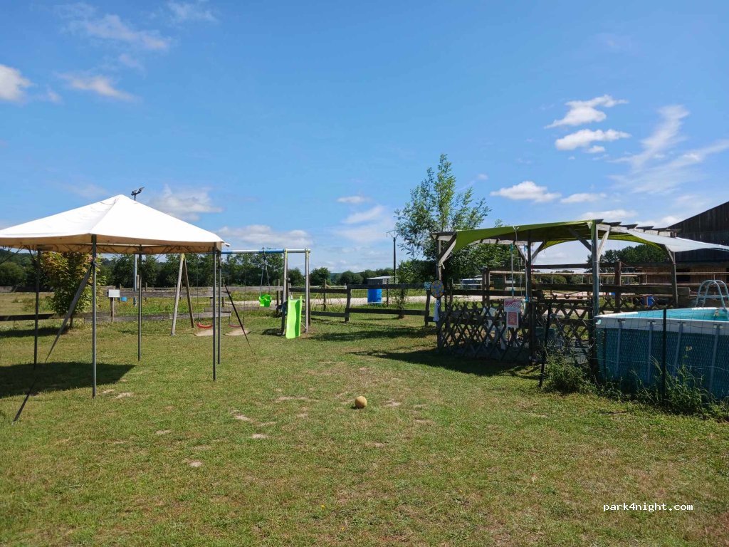 Camping De La Bourrelière — foto
