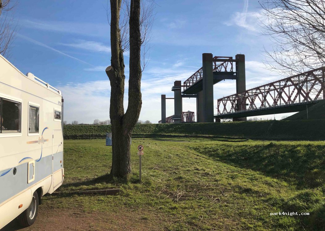 (3202 LK) Spijkenisse - 1a Fitnesspad — foto 3