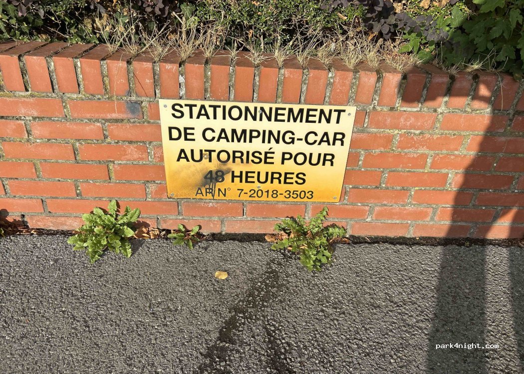 (62400) Béthune - 214 Place du Général de Gaulle — foto 2