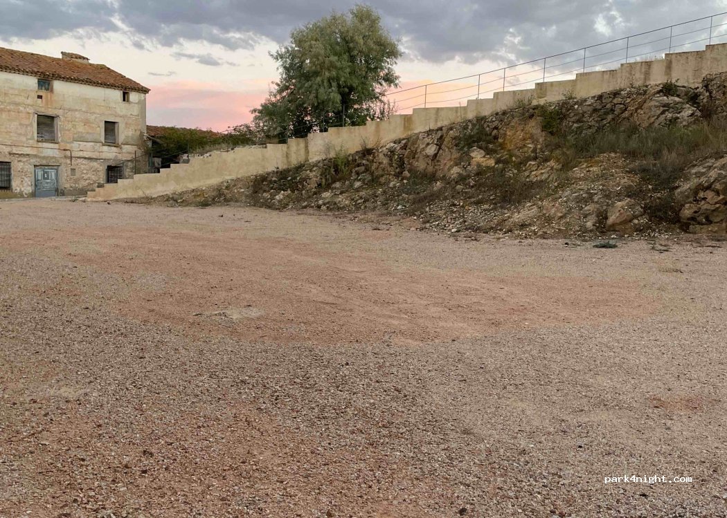(44359) Torralba de los Sisones - 26 Calle Alta — foto