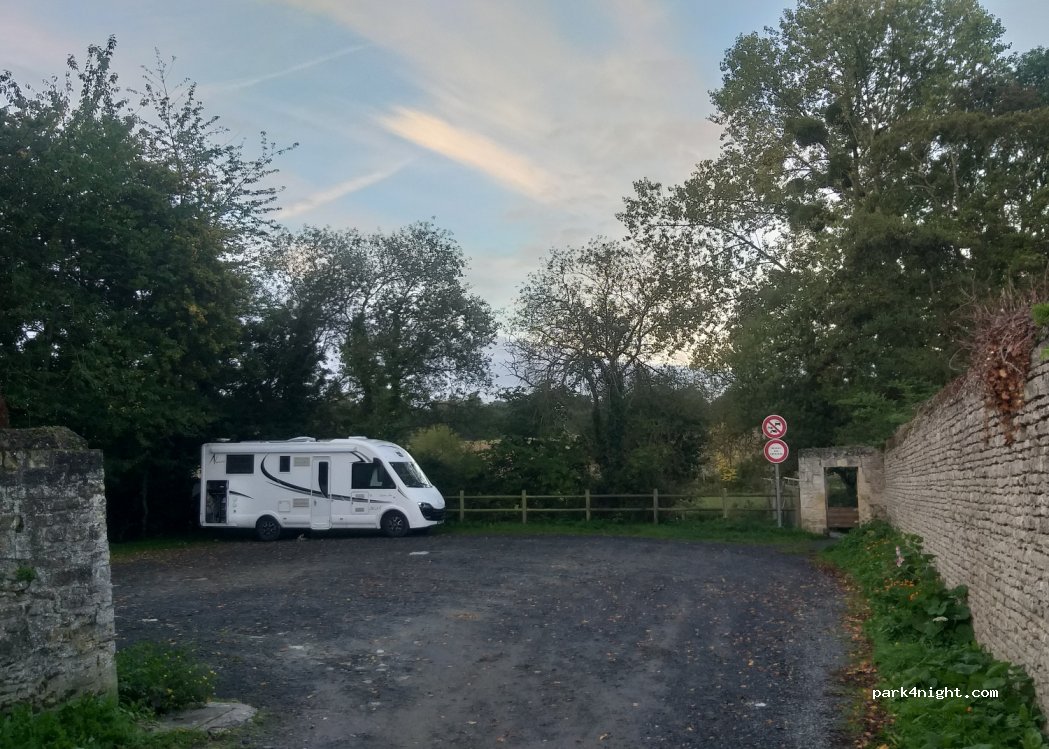 (14400) Vaux-sur-Aure - 2 Chemin de l'Église — foto
