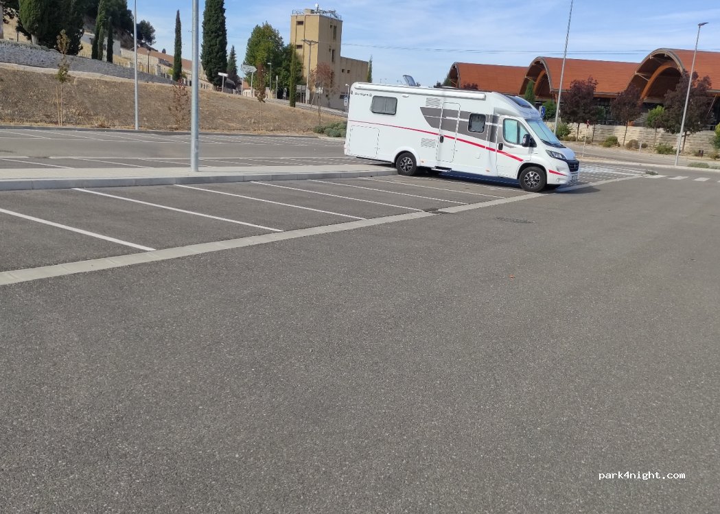 (47300) Peñafiel - 7B Camino Bodegas Protos — foto