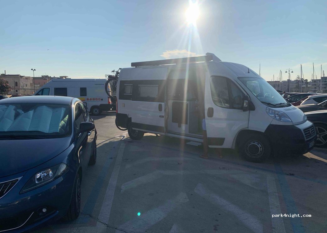 (96100) Siracusa - 1 Riva Nazario Sauro — foto 4