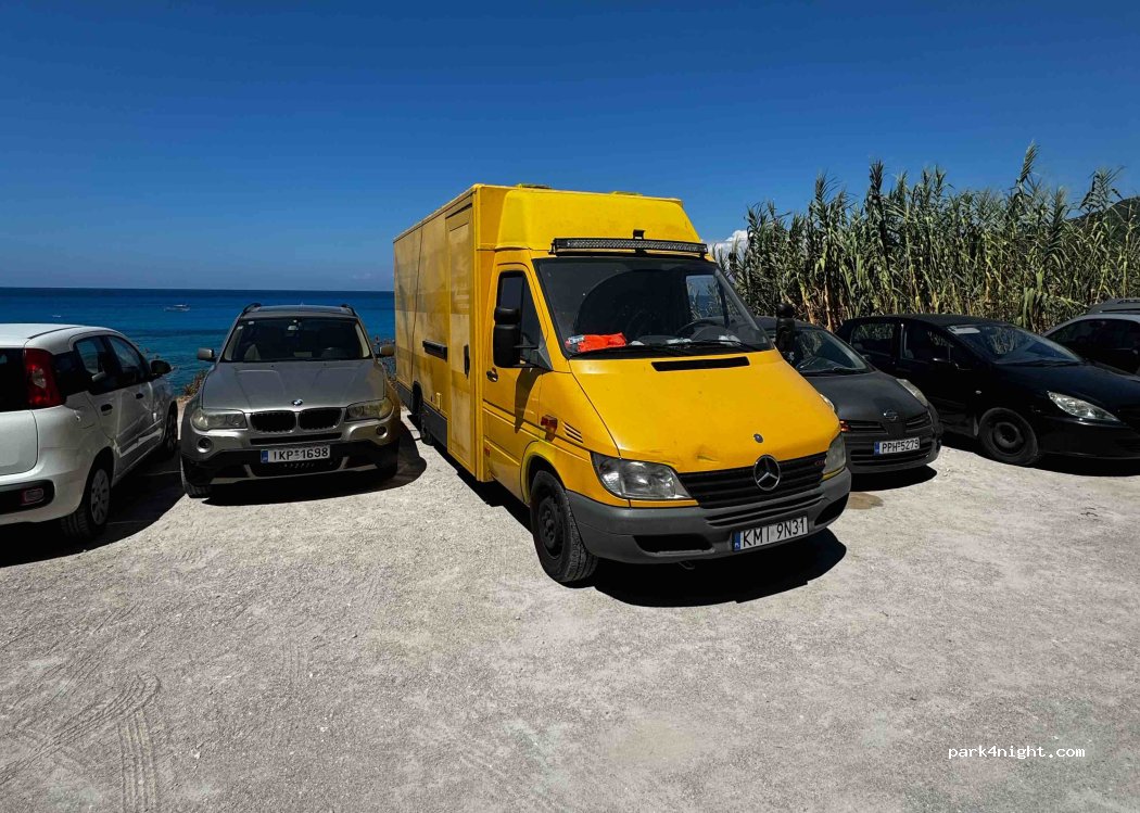(310 80) Lefkada - Eparchiaki Odos Lefkas - Kato Exanthias — foto 3