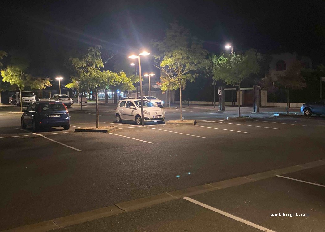 (40150) Soorts-Hossegor - 166 Avenue de la Gare — foto