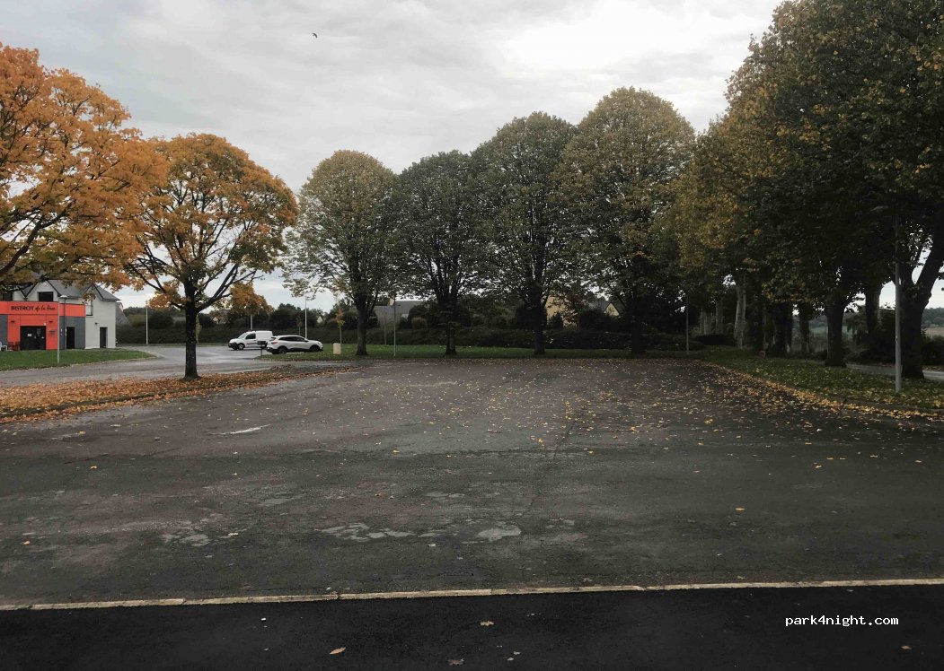 (53300) La Haie-Traversaine - 1 Rue de Normandie — foto