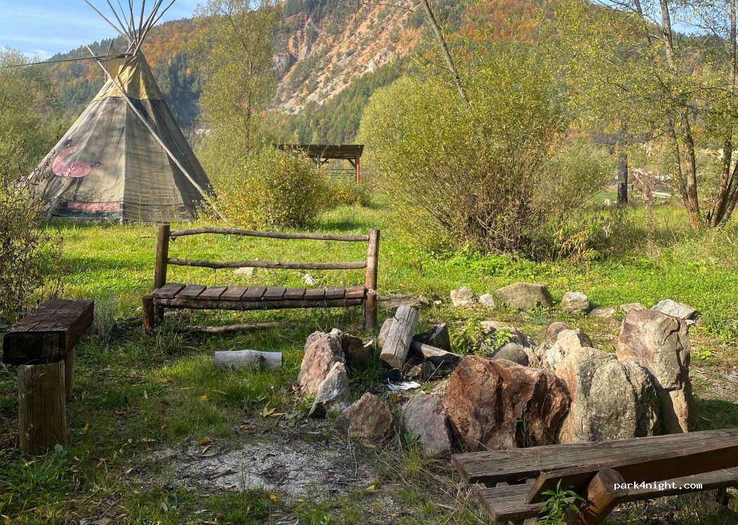 (055 61) Jaklovce - — foto
