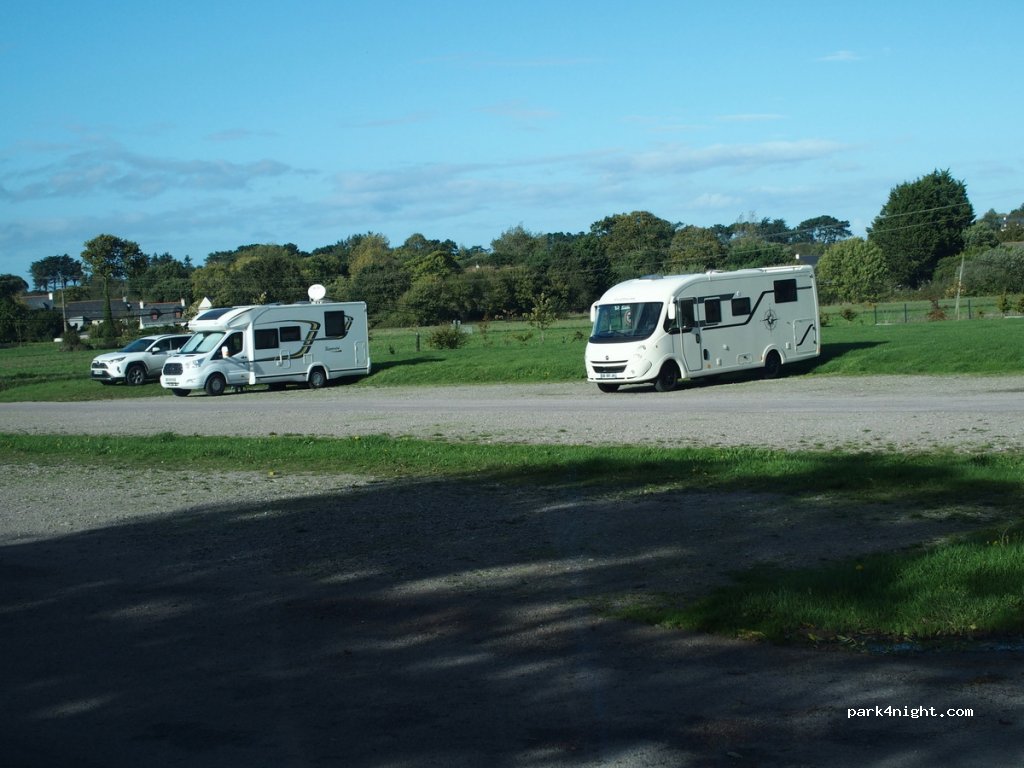 Aire de camping-cars Plévenon — foto