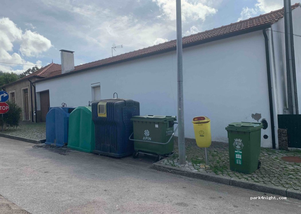 (3230-072) Espinhal - 1 Largo Feira — foto 2