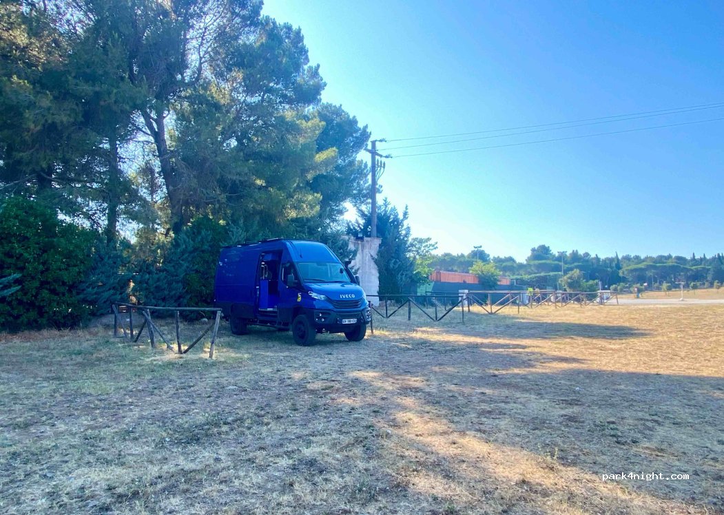 Parcheggio CAT Castel del Monte di Giovanni Basile — foto 5