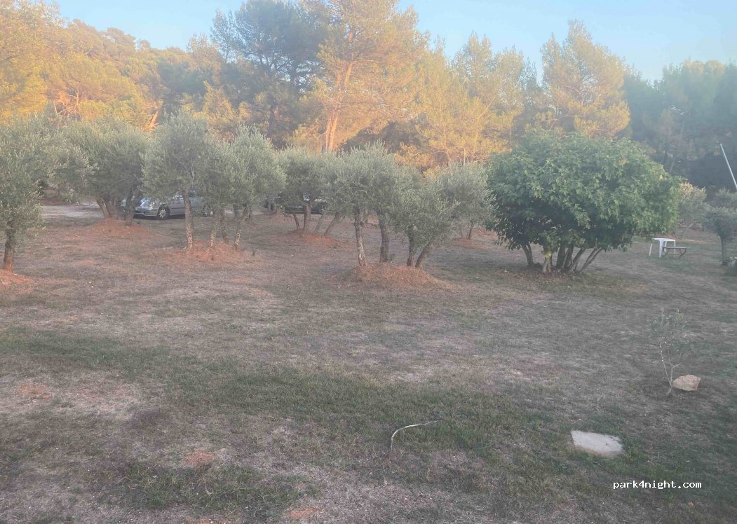 (13100) Le Tholonet - 221 Chemin de la Risante — foto 2