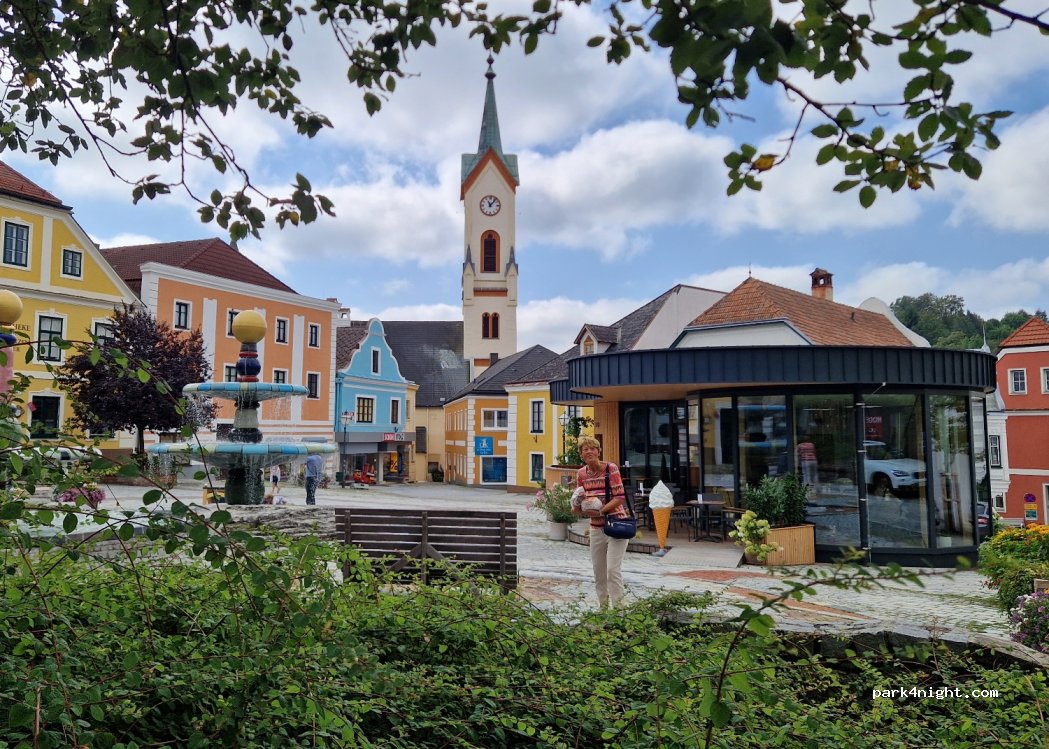 Wohnmobilstellplatz Kampparkplatz Zwettl — foto 4