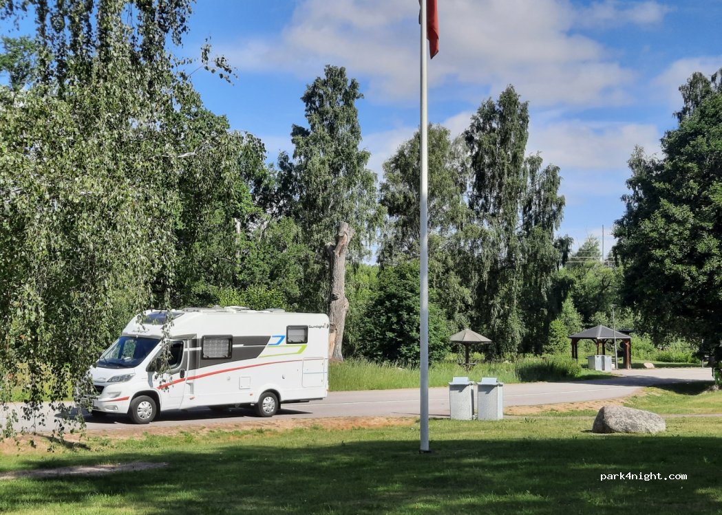 (595 50) Mjölby - 24 Vetagatan — foto 2