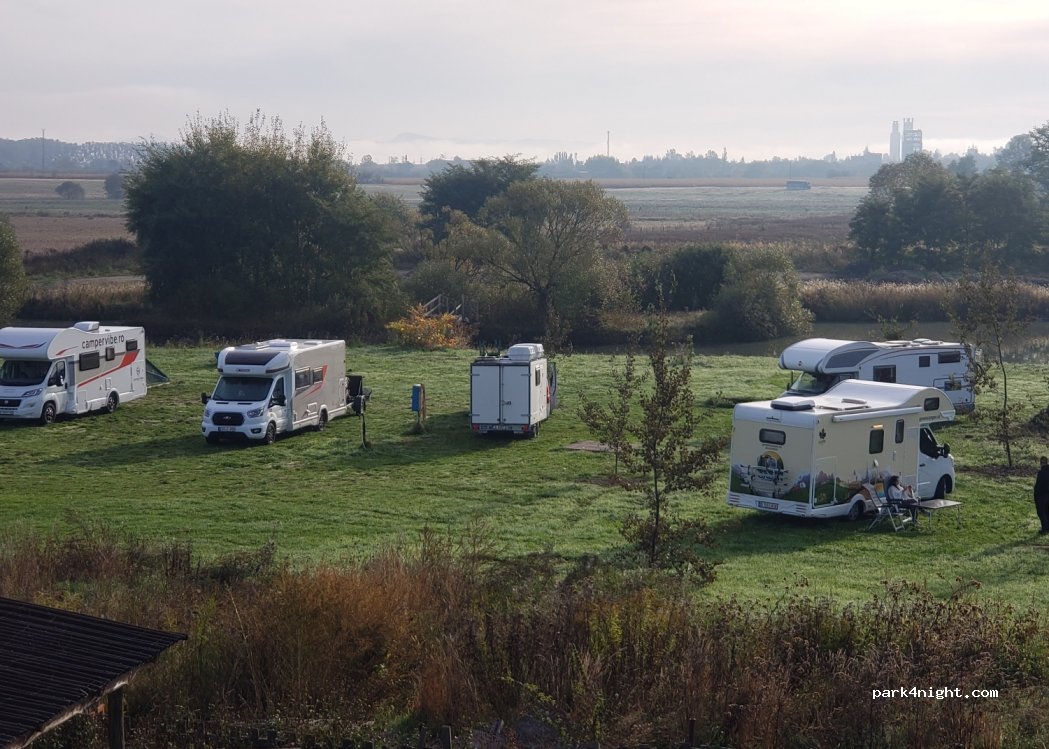 Camping Transilvania Fagaras — foto