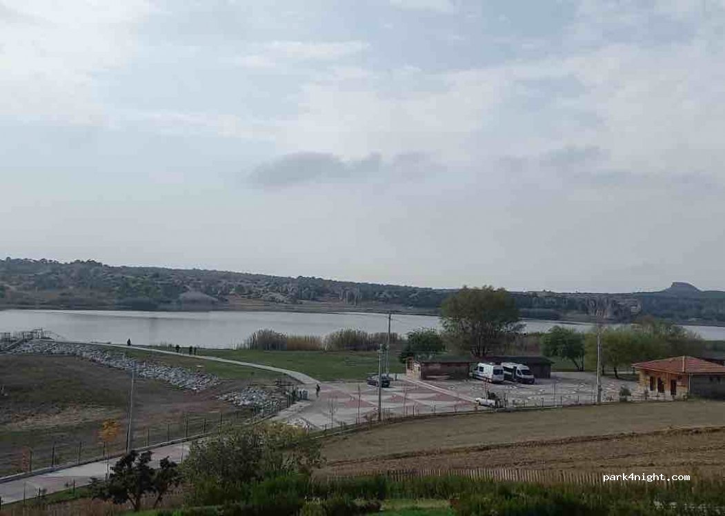 (03372) İhsaniye - Unnamed Road — foto