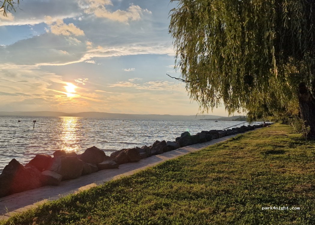 (8172) Balatonkenese - 83 Koppány sor — foto 3