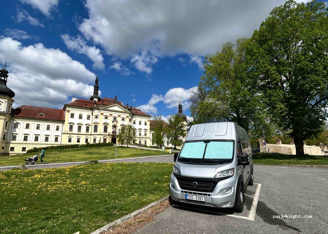 (779 00) Olomouc - Sušilovo nám. — foto 2