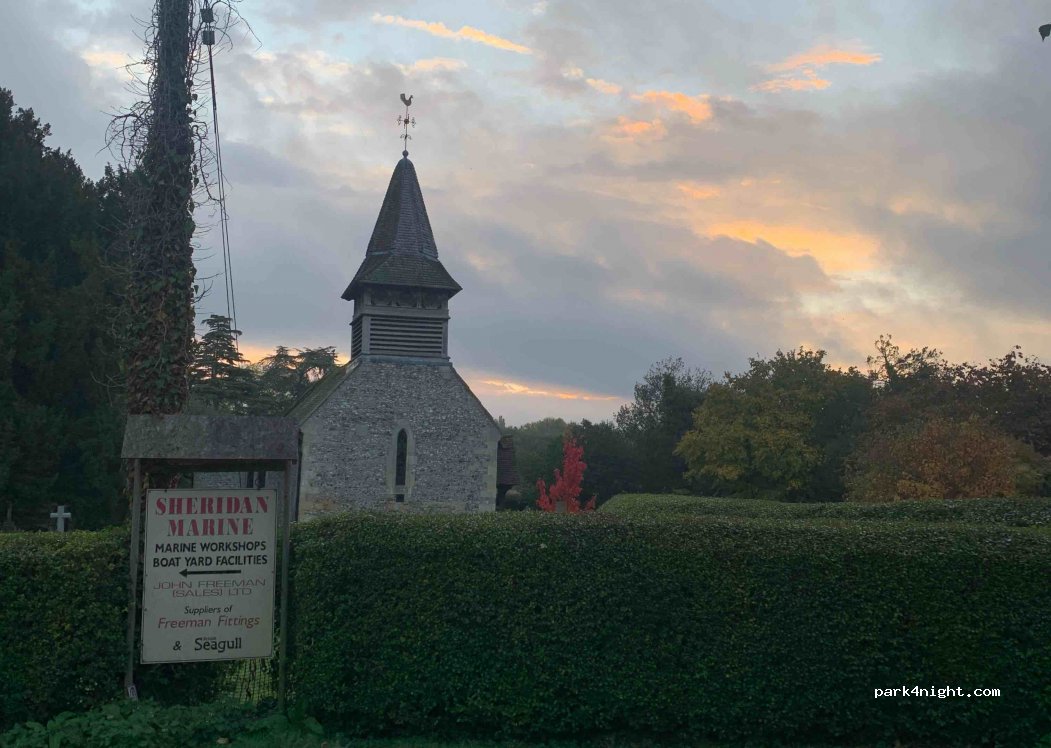 (OX10 9HU) Moulsford - Willow Court Lane — foto