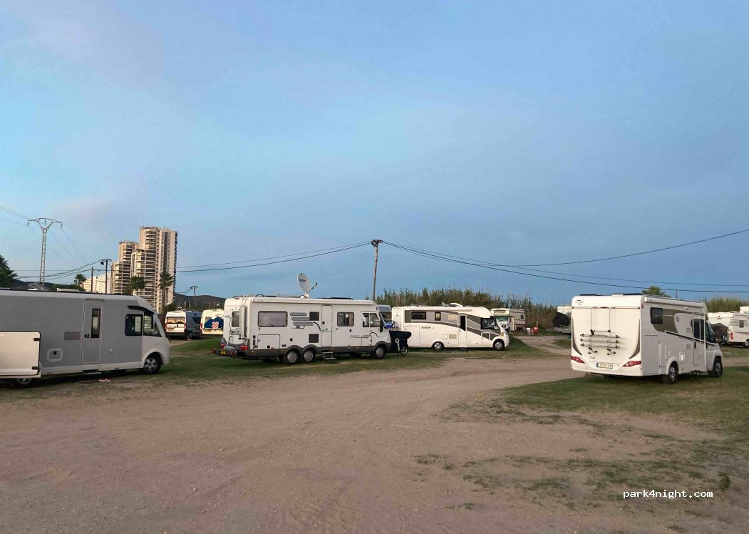 (46400) Cullera - 64 Plaça Numero 22 — foto