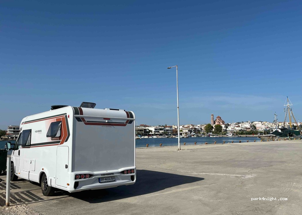 (632 00) Nea Moudania - Unnamed Road — foto 4