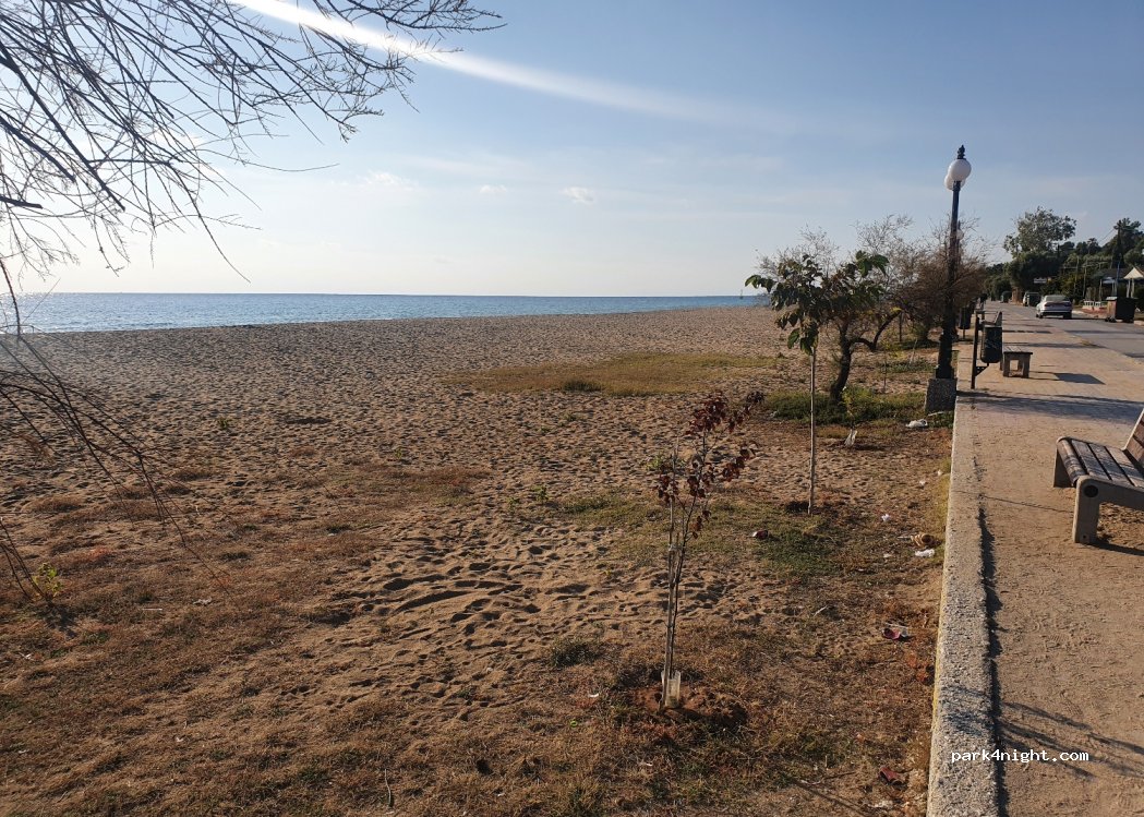 (632 00) Nea Moudania - 2 Agiou Georgiou — foto 2