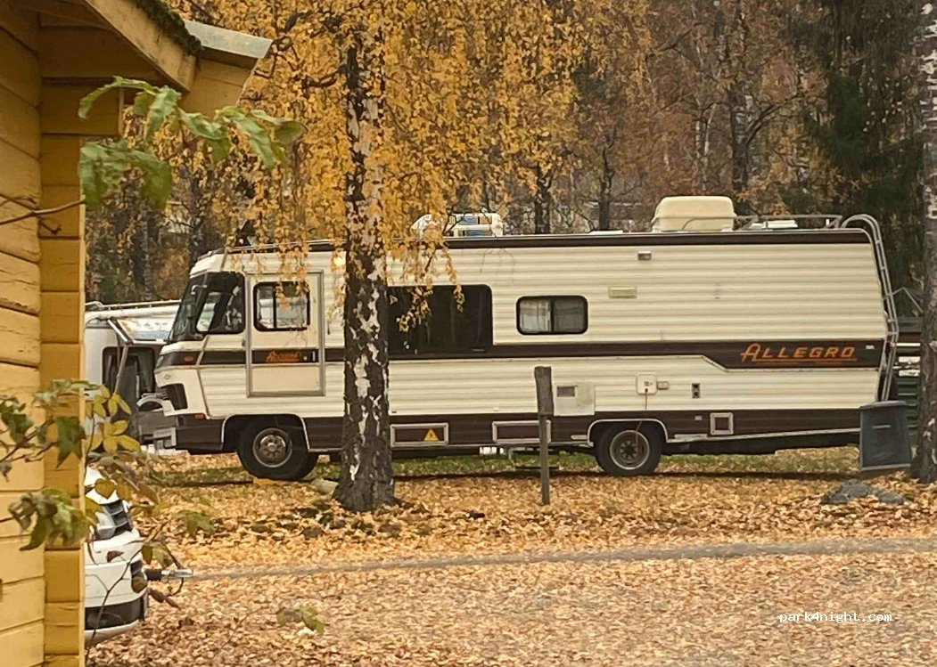 Thirteen Tavern and Motel AS — foto