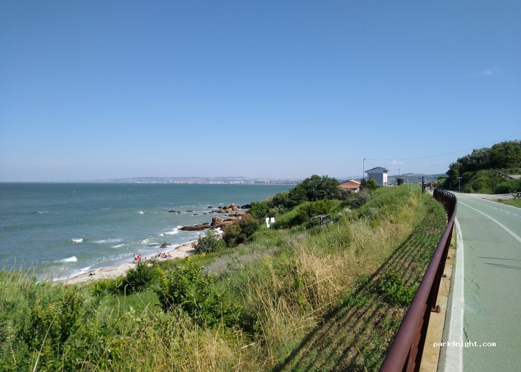 (66054) Vasto - Strada Statale 16 — foto 3