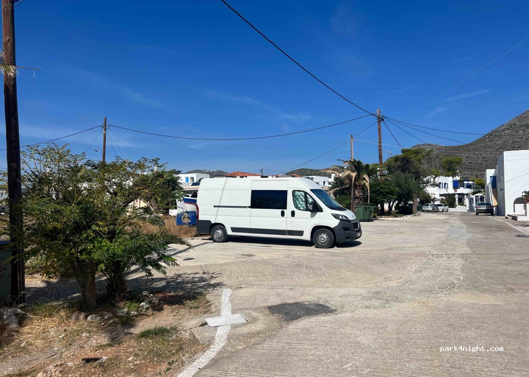 (802 00) Avlemonas - Unnamed Road — foto 2