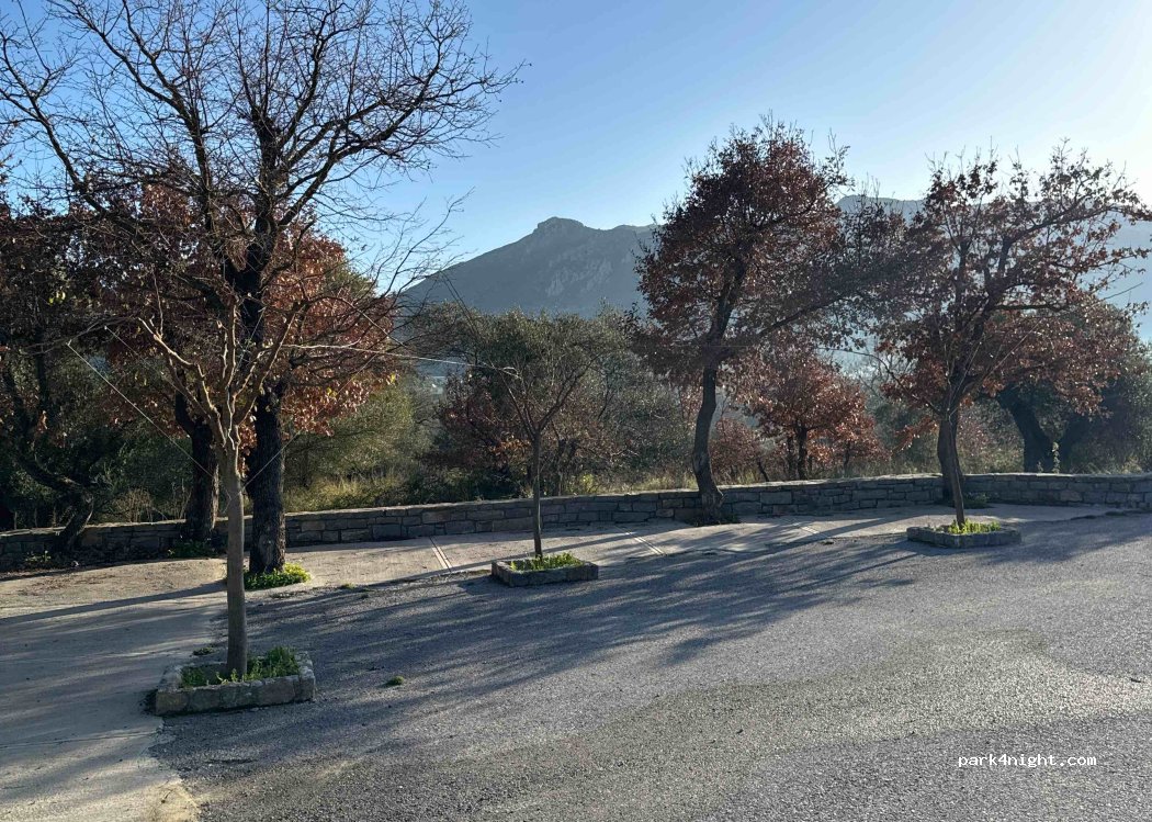 (740 53) Vasilios - Unnamed Road — foto 3