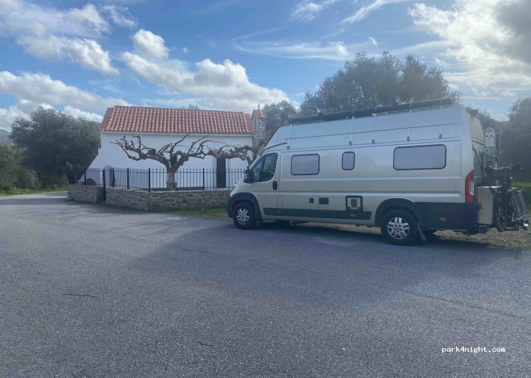 (740 53) Vasilios - Unnamed Road — foto 5