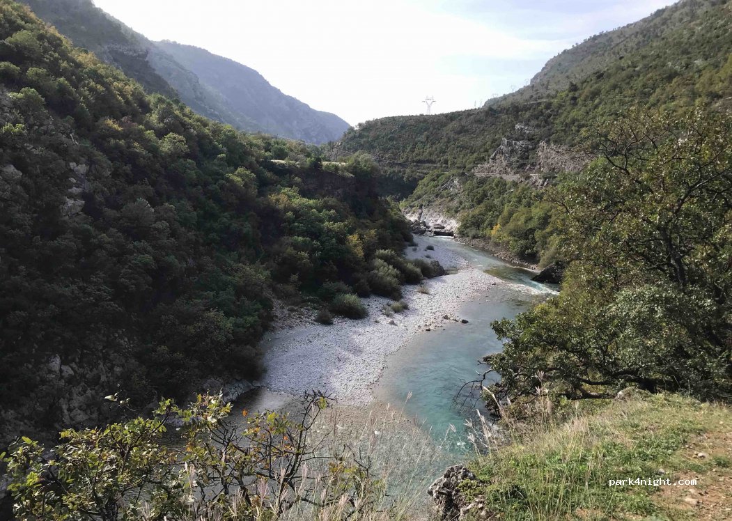 (81215) Moraca - Suspension pedestrian Bridge — foto