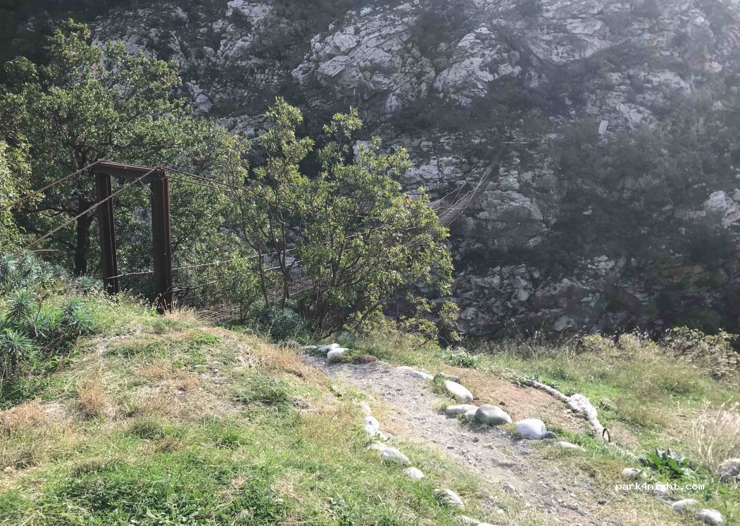 (81215) Moraca - Suspension pedestrian Bridge — foto 2