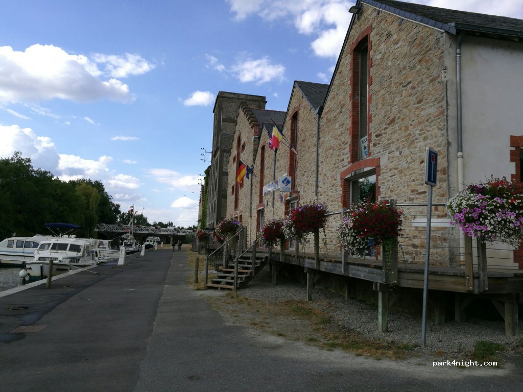 (44390) Nort-sur-Erdre - 4 Rue Saint-Georges — foto 2